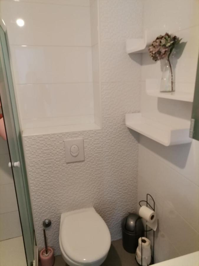 Appartement Apartman Rita à Makarska Extérieur photo