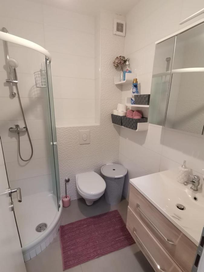 Appartement Apartman Rita à Makarska Extérieur photo